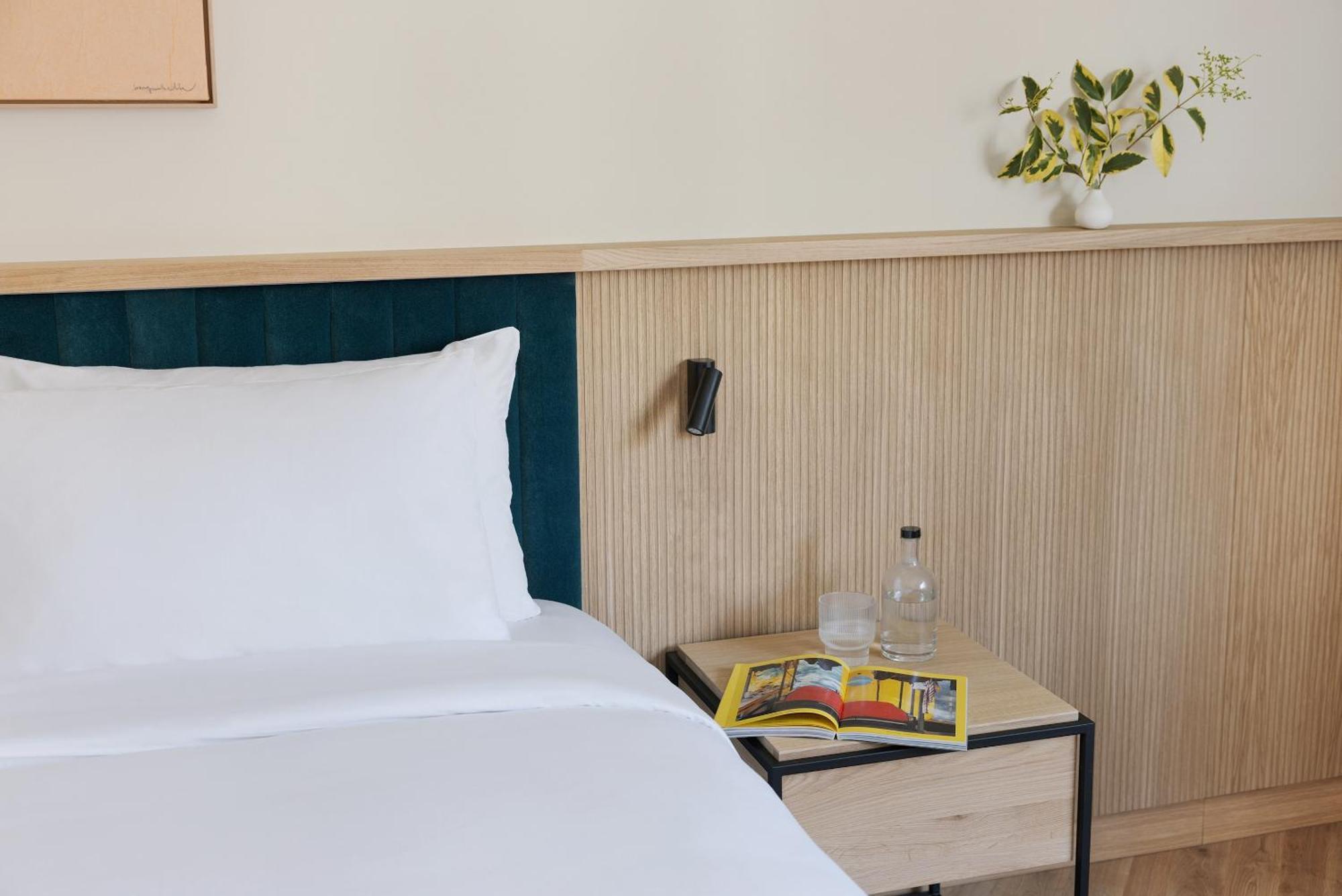 Aparthotel Sonder Sofia Madrid Zimmer foto