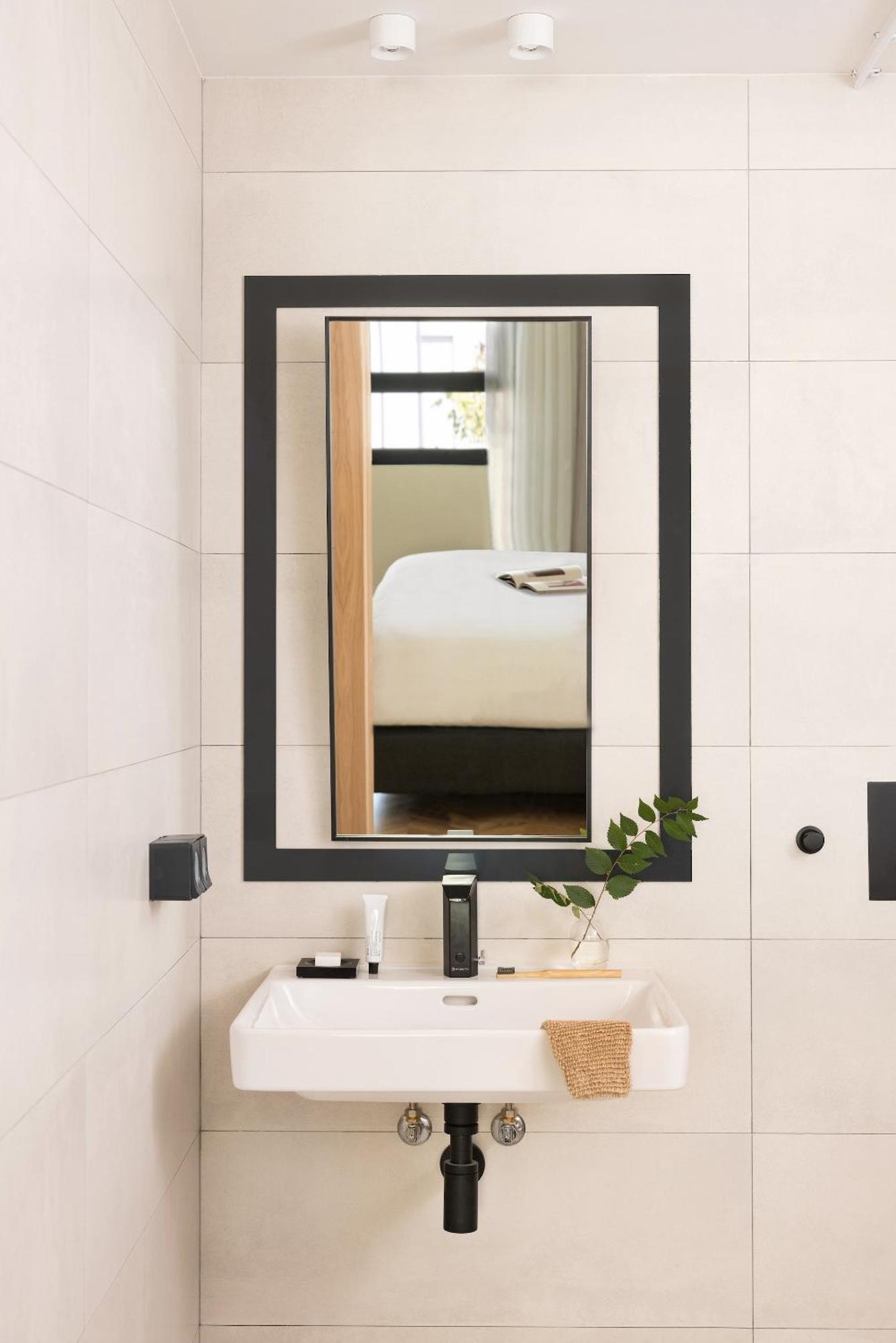 Aparthotel Sonder Sofia Madrid Zimmer foto