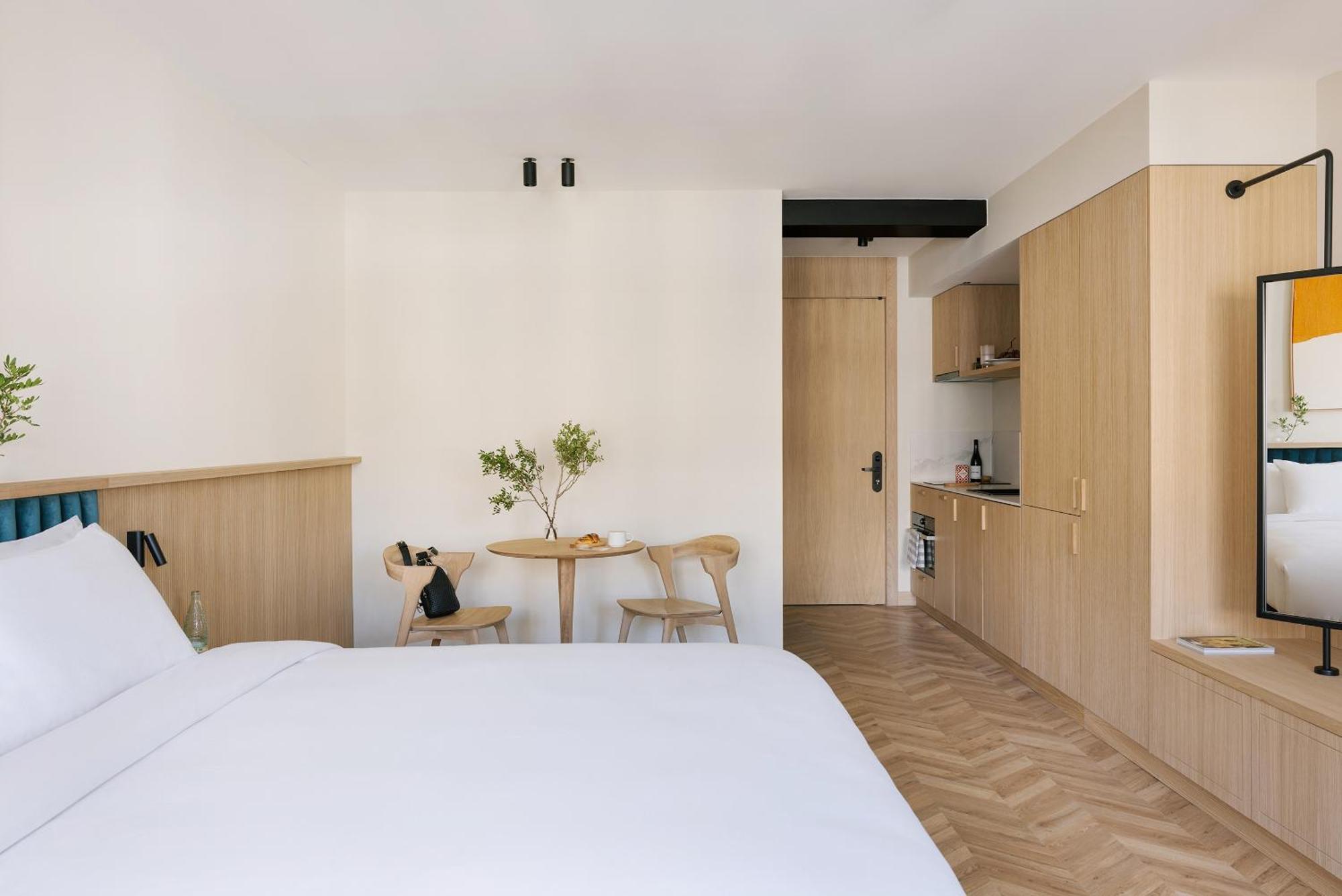 Aparthotel Sonder Sofia Madrid Zimmer foto